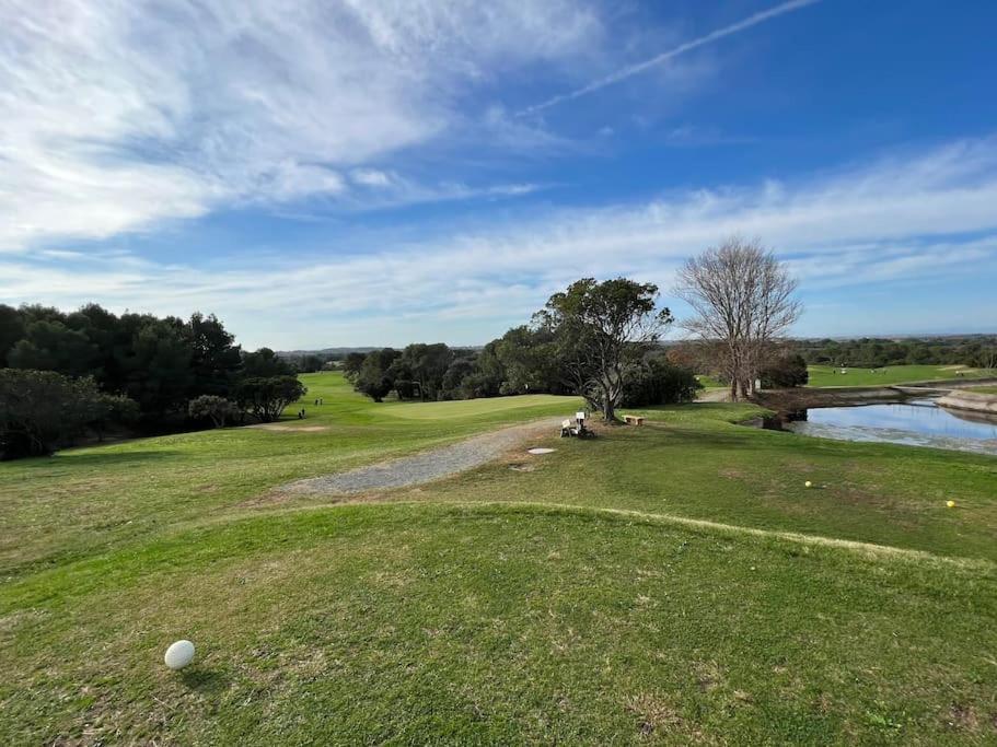 Apartamento App Le Golf T3 Terrasse Wifi Pkg Béziers Exterior foto